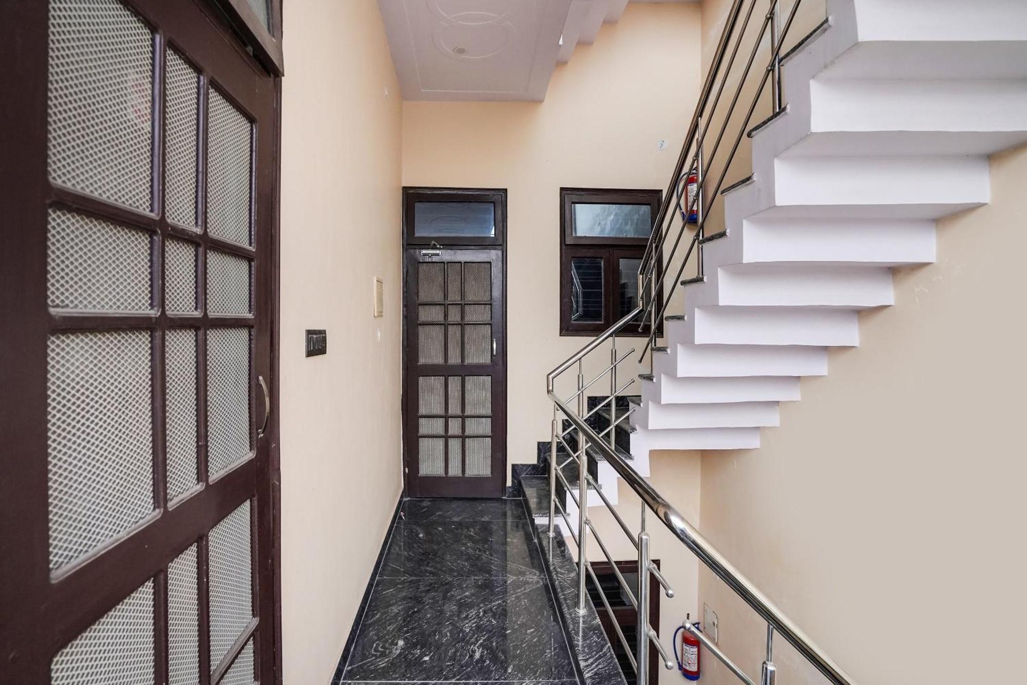 Hotel O Ayurma Inn Chinhat Εξωτερικό φωτογραφία